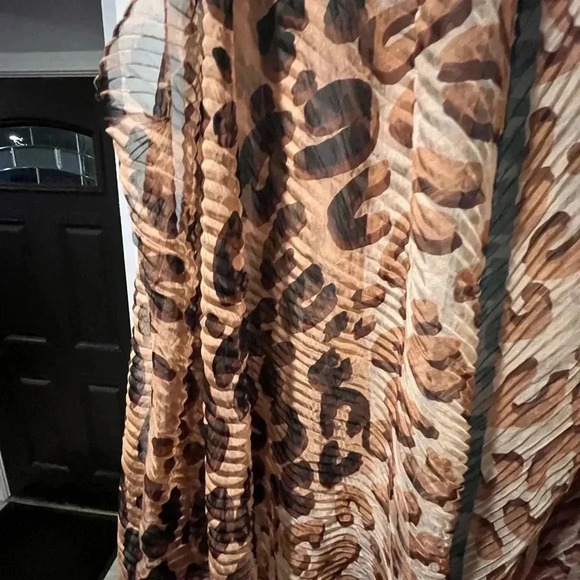 ViVi Designs Animal Print Overlay - OD - Picture 3 of 6